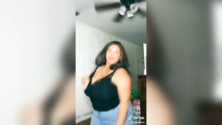 Tik Tok Female: Chick with HUGE tits!