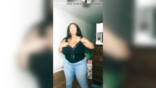 Tik Tok Female: Chick with HUGE tits!