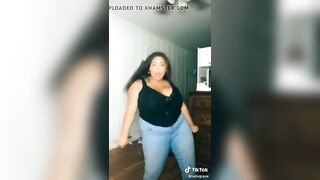 Tik Tok Female: Chick with HUGE tits!