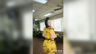 Tik Tok Female: Cute Thick Ass Puerto Rican Mommy!