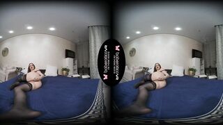 Solo Plumper, Eva Berger is Gently Masturbating, in VR