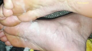 Cumshot on Soles, Feetcouple69 Loves Jizz over Feet