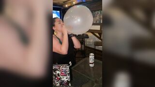 Buttplugbetty - Blow to Pop at the Bar