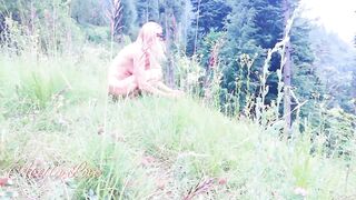 First Time Walking Naked in Forest, Picking Fowlers and Making Wreath - Abella Love