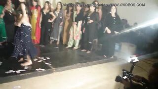 jiya khan mujra dance - YouTube.MKV