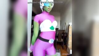 (Dragon ball Z) Cheelai waifu cosplay Twerking |l. Otaku Porn