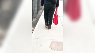 PHAT BOOTY MILF VPL CREEPSHOT