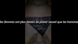 Petite amie francaise orgasmique gicle encore et encore