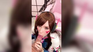 Girl Cosplay D.Va from Overwatch and Sucks Dick till Facial