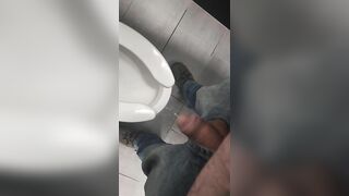 Pissing busy reststop