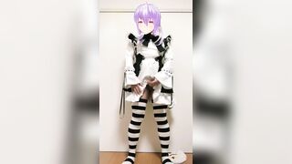 【個人撮影】素人男の娘メイドがパンツを下ろしてペニクリにローター装着して手放しで射精しちゃうエロ動画【女装コスプレレイヤー】