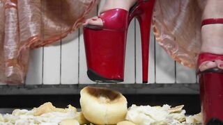 I crush little bread with my lap dance heels (visual 1)