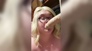 Bbw sucks dildo like crazy