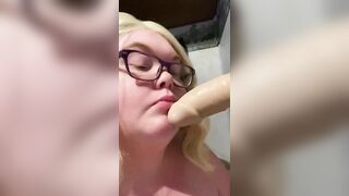 Bbw sucks dildo like crazy