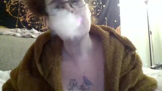 smoking and my perfect tits