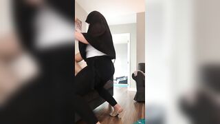 Arab mistress fucks cuckold husband - نيك سالب سعودي