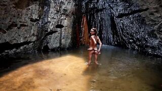 Fucking in a Waterfall! Sex outside