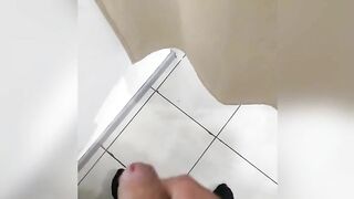 UNDRESSING ROOM - Riscky masturbation over mirror