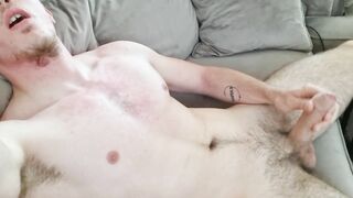 I cum on my sofa, huge cry of pleasure