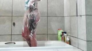 BRATTY STEPSIS TAKING A BATH AND PLAYING