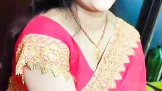 Red Saree beautiful Sexy Bhabhi Ko Ghar me pela