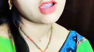 Indian Hot Bhabhi Ki penty khol kar gad mari