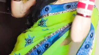 Indian Hot Bhabhi Ki penty khol kar gad mari