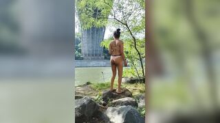 SUPER MODEL BY THE WATER NUDITY PUBLIC OUTSIDE PARK