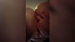 Squashing my saggy boobs and fingering my pussy