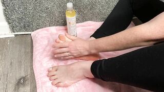 Sexy Female Feet Solo Oily Foot Massage Self Care