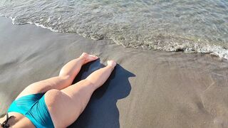 Big Booty On Beach