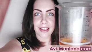 Pissing Piss in a measuring cup