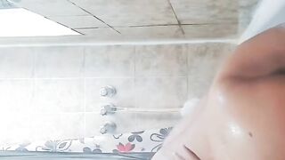 Anal shower fuck