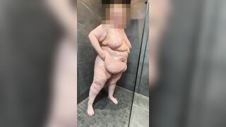 SSBBW has steamy shower then oils up her voluptous curves