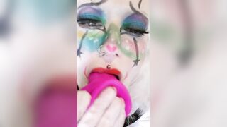 Goth Clown Girl gives Daddy a Deepthroat Blowjob