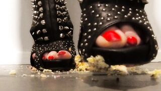 Cup Cake Food Crush with Spikey High Heels