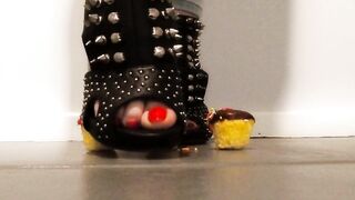 Cup Cake Food Crush with Spikey High Heels