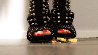 Cup Cake Food Crush with Spikey High Heels