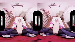 VRCosplayX.com Spider Gwen Blowing Your Mind With Her Mouth And Pussy VRPorn