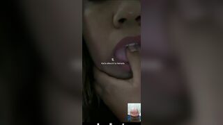 Mi Amiga me Pide que me Masturbe Por Videollamada y me Venga Para Ella